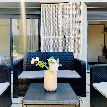 Terrace Saldanha شقة